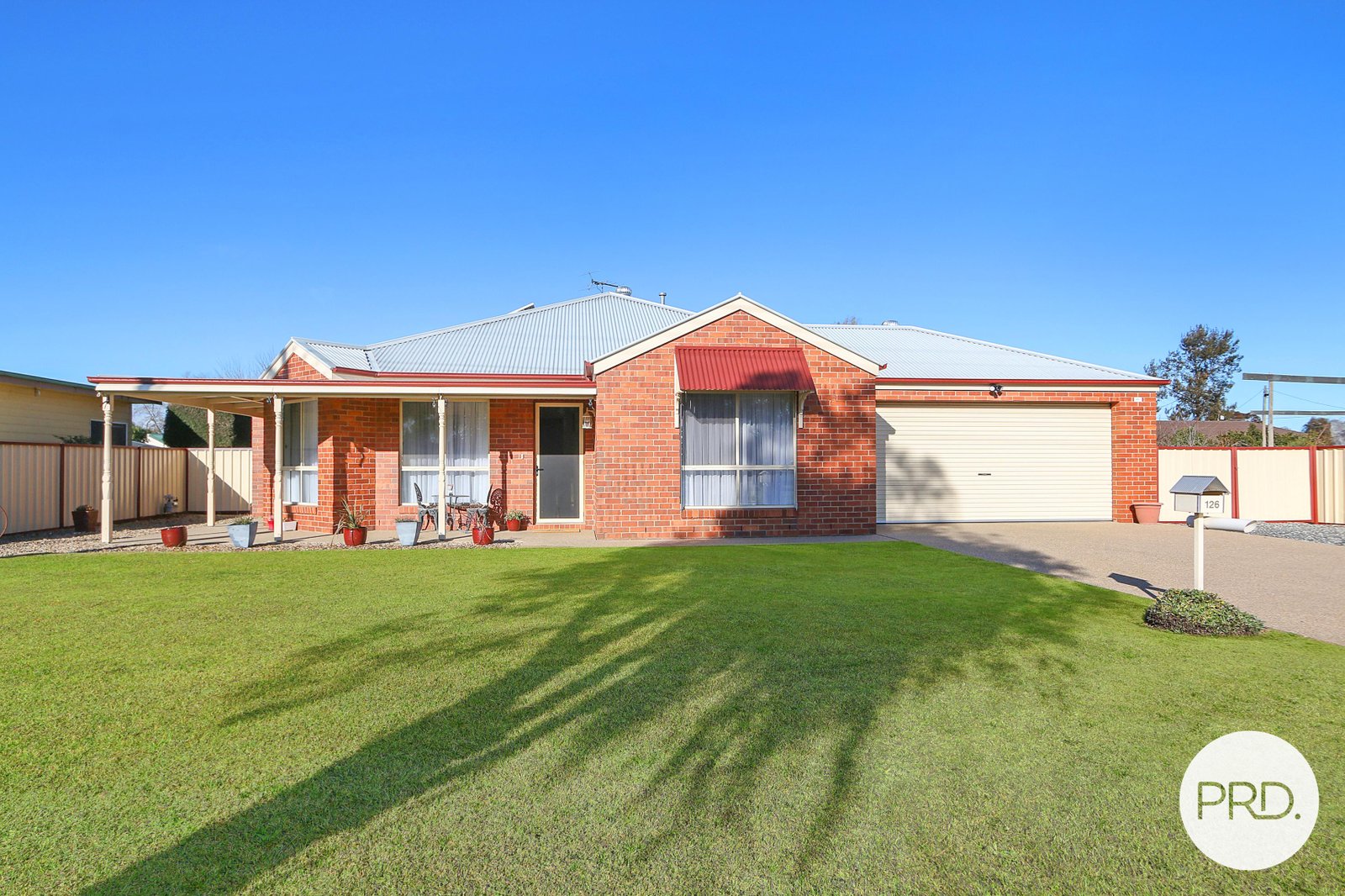 126 High Street HOWLONG 1