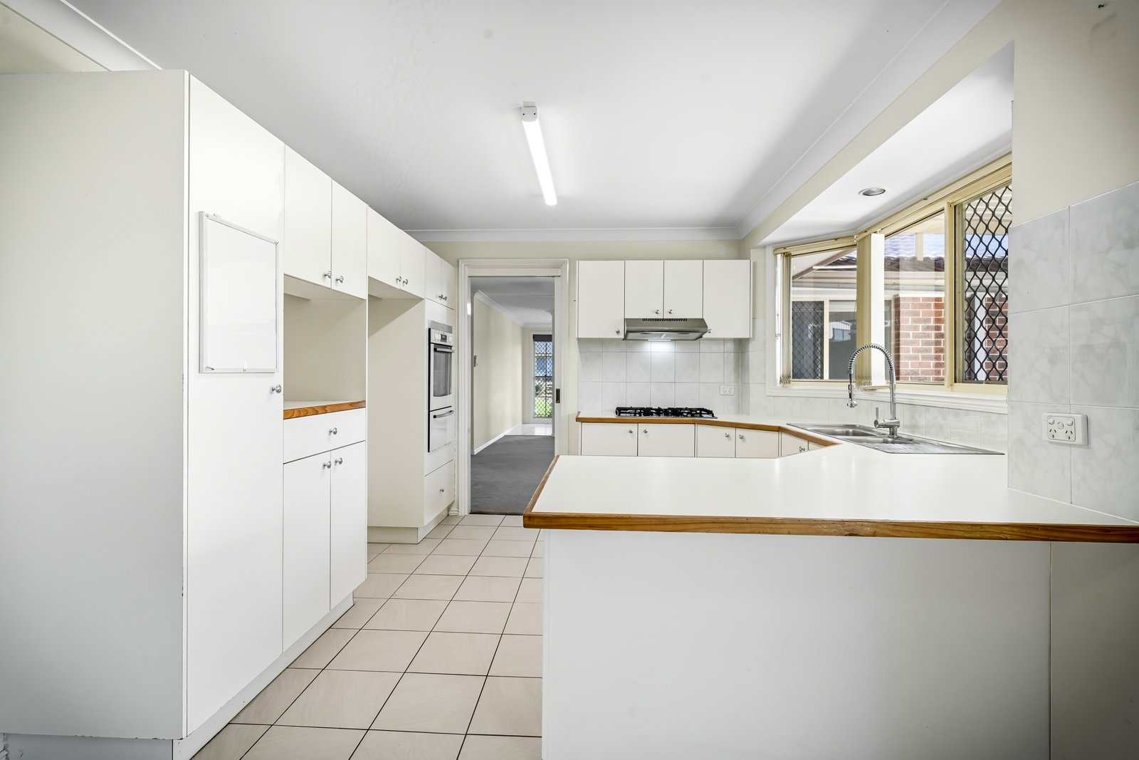 126 Hindmarsh St  Cranebrook 4