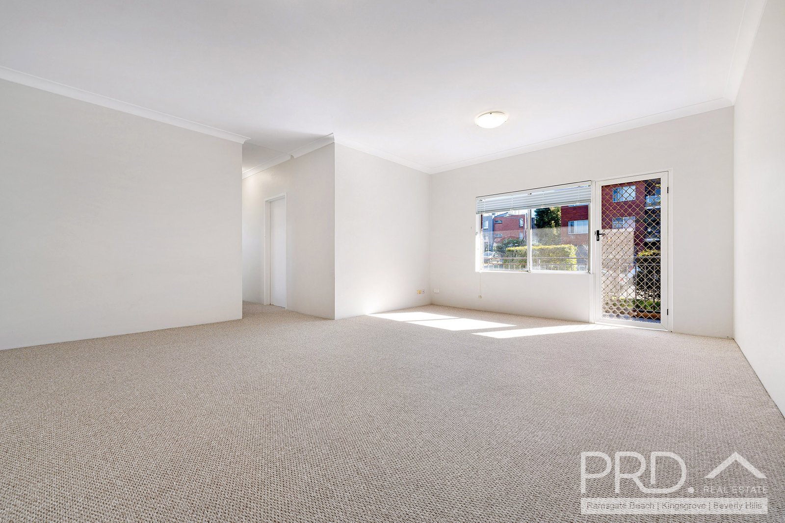 1/26 Kairawa Street SOUTH HURSTVILLE 1