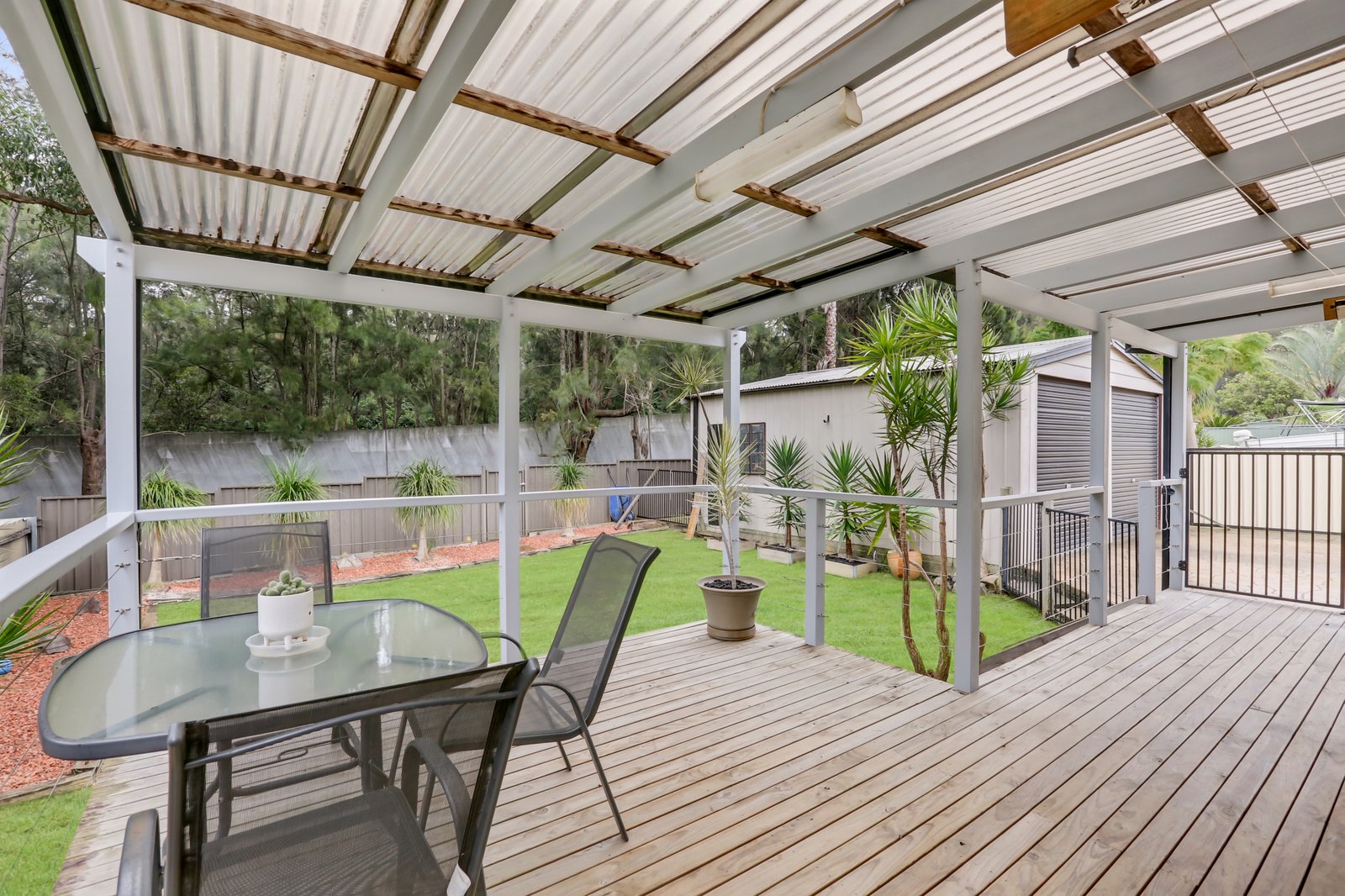 126 Nottingham Street BERKELEY 6