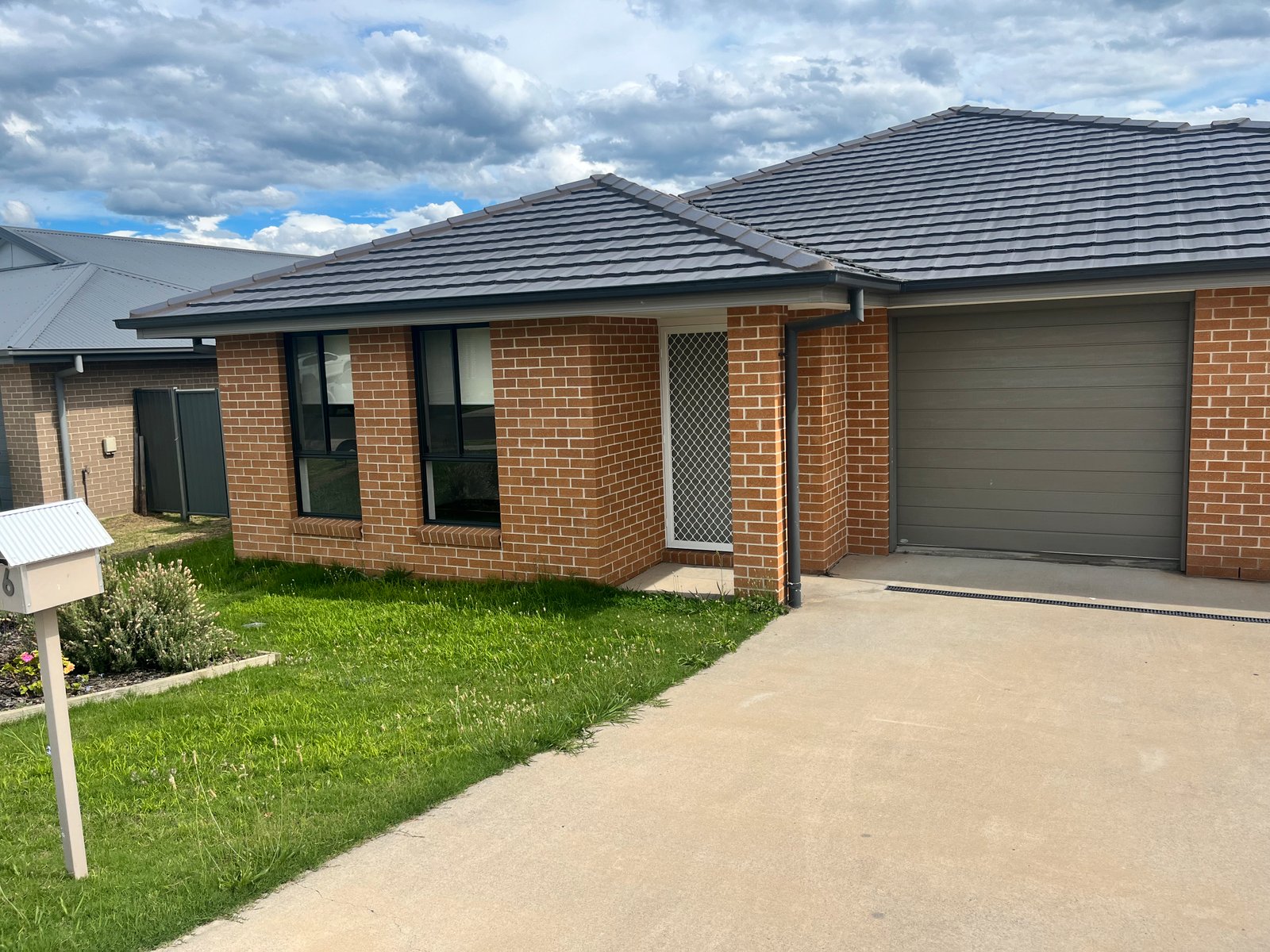 1/26 Reginald Drive TAMWORTH 1