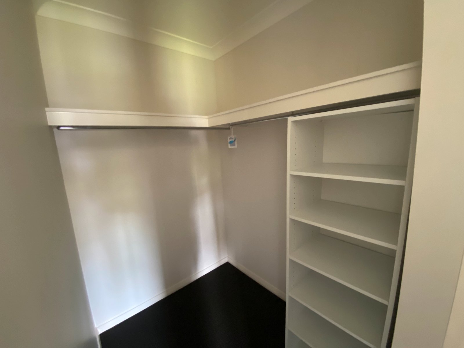 1/26 Reginald Drive TAMWORTH 6