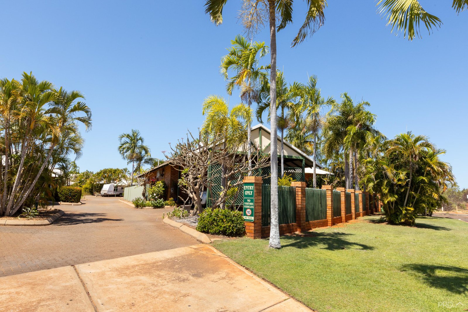 12/6 Rhatigan Place CABLE BEACH 27