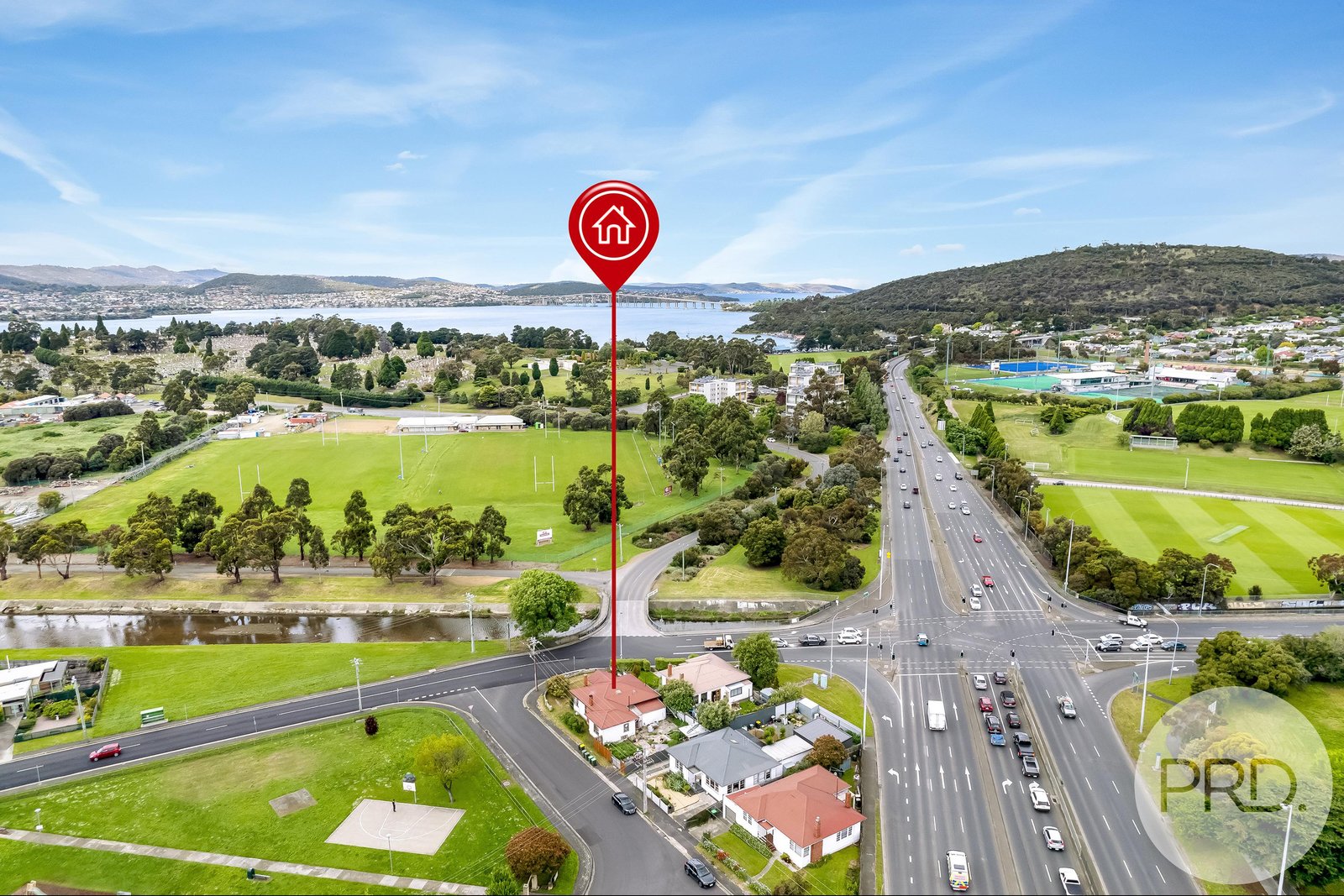 126 Risdon Road LUTANA 1
