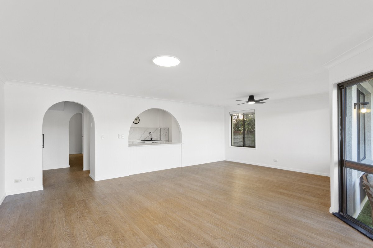1/26 Sunbird Street Burleigh Waters 6