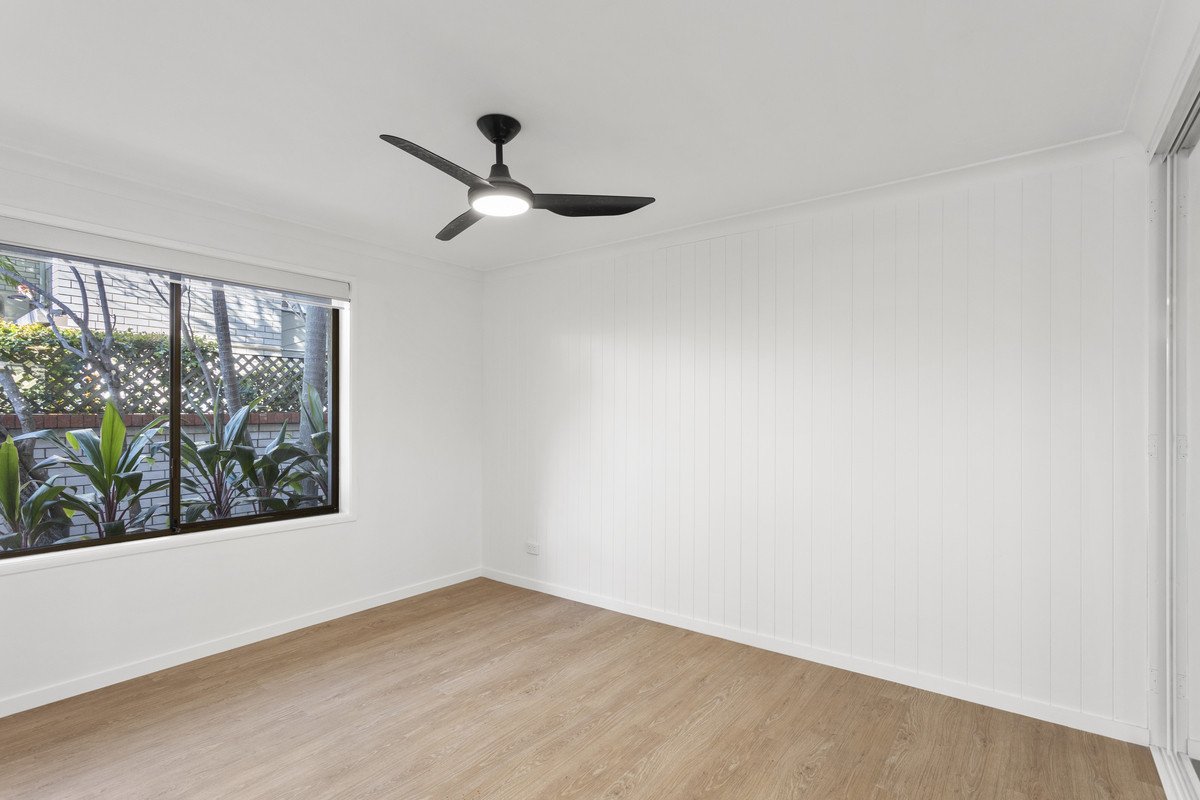 1/26 Sunbird Street Burleigh Waters 8
