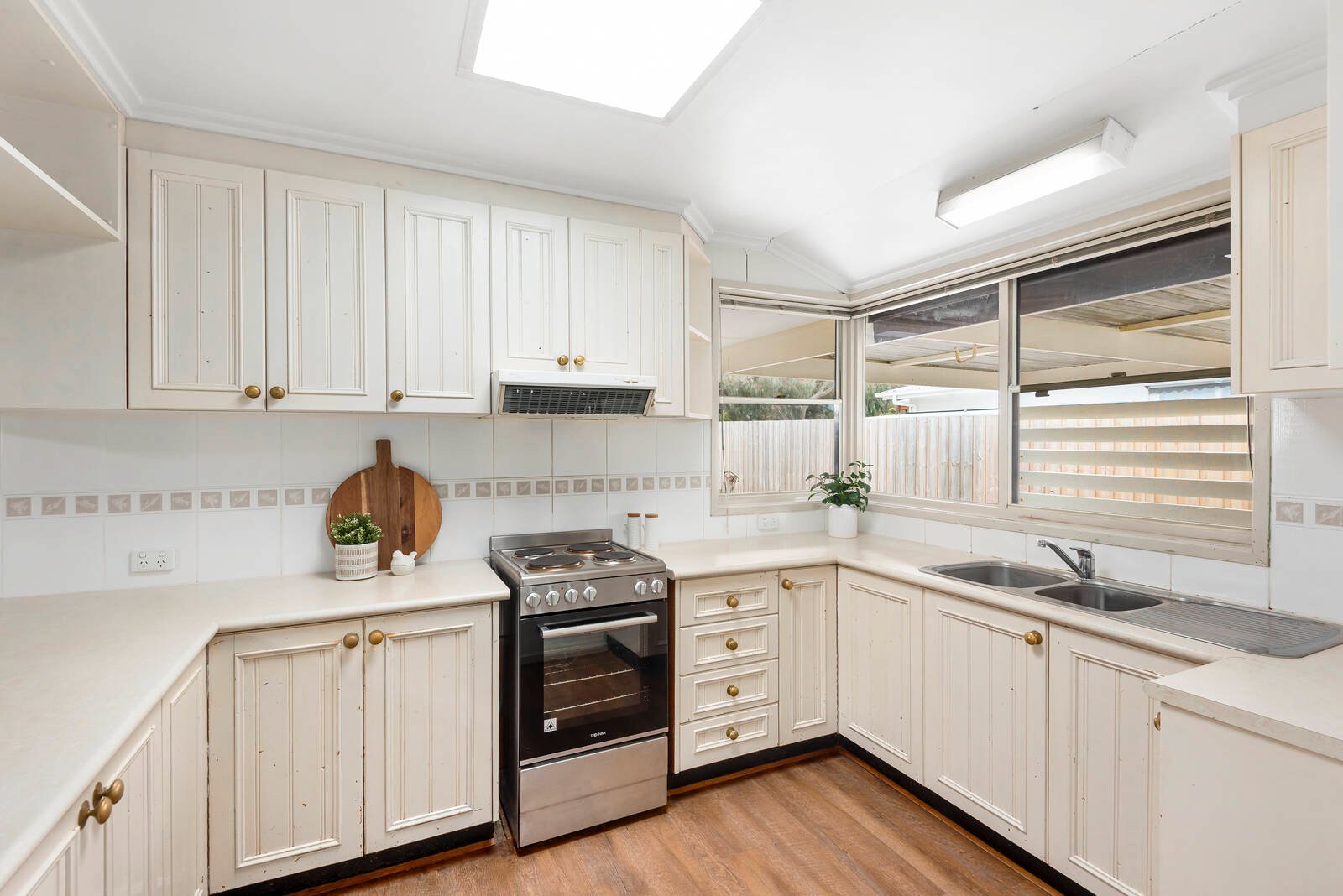 Real Estate and Property in 126 Thacker Street, Ocean Grove, VIC