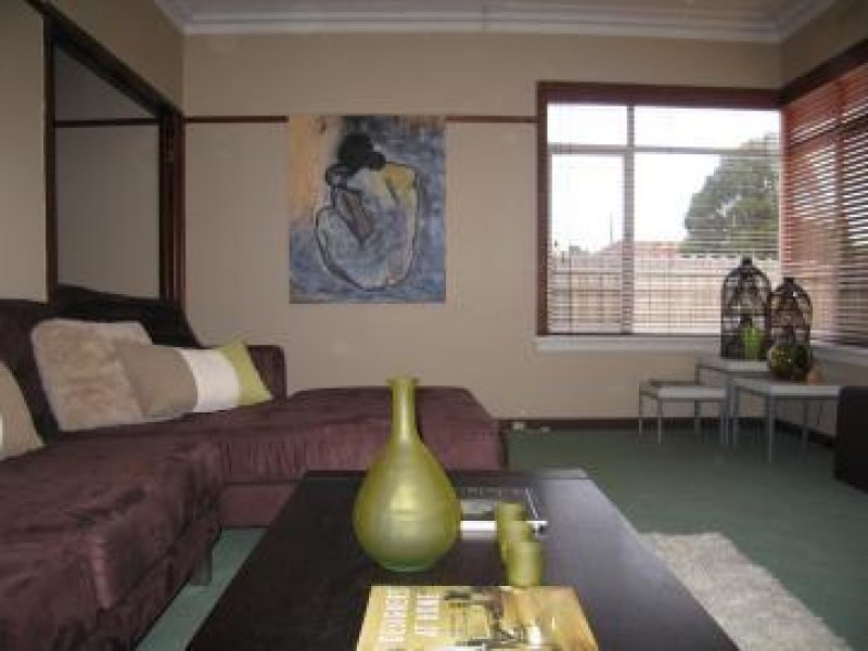 Gallery: 126 The Avenue