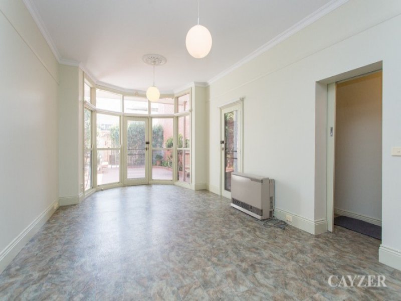 Gallery: 126 Victoria Avenue