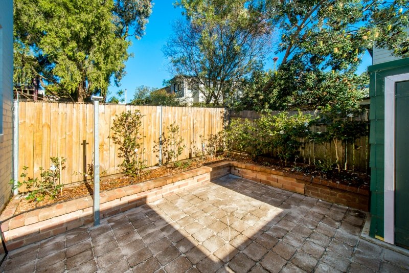 126 View Street ANNANDALE 7