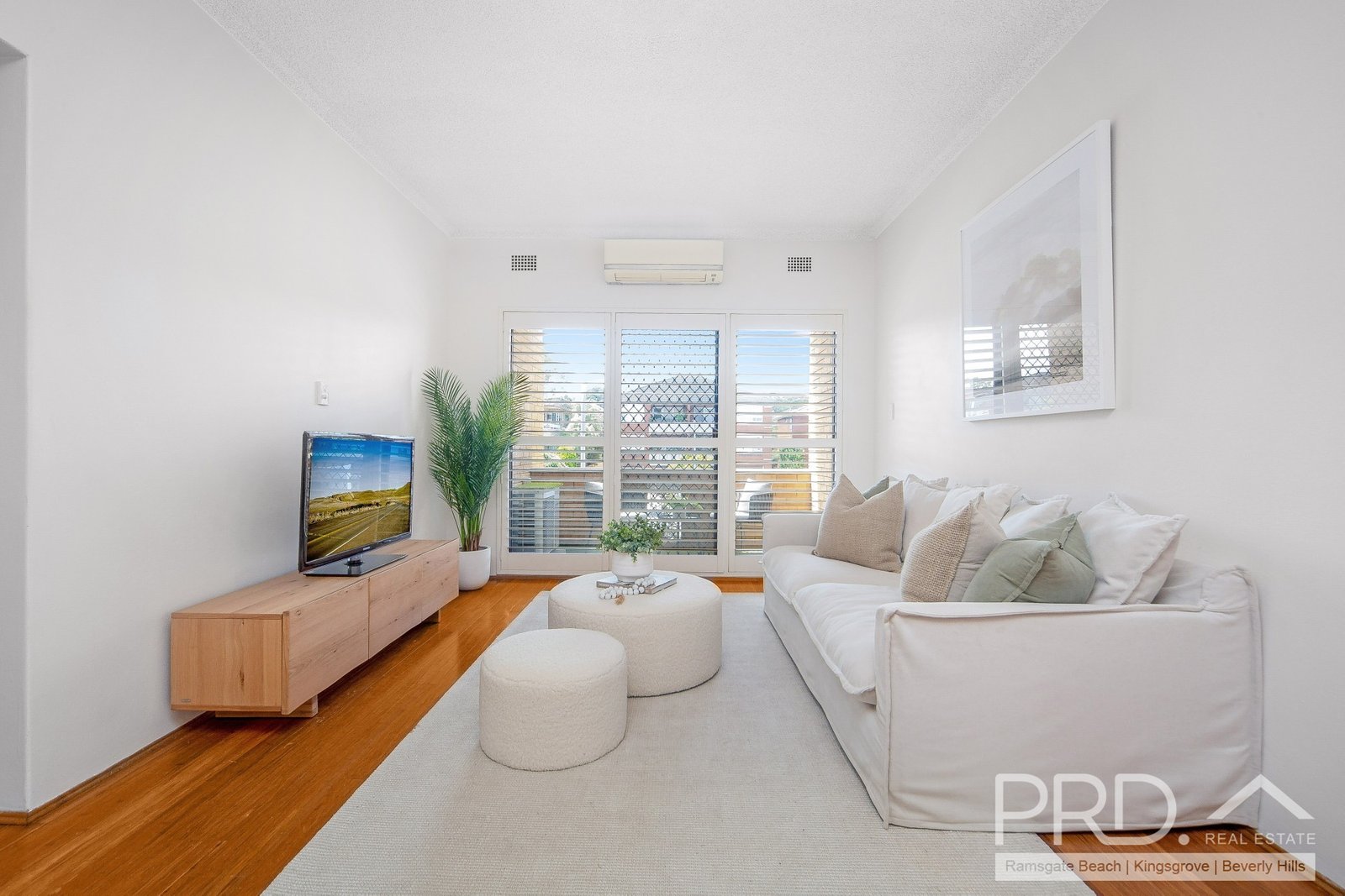 1/26 Wonoona Parade East  OATLEY 2