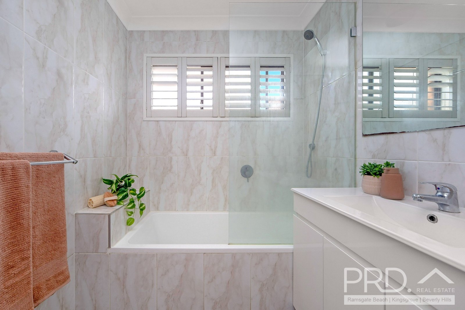 1/26 Wonoona Parade East  OATLEY 7