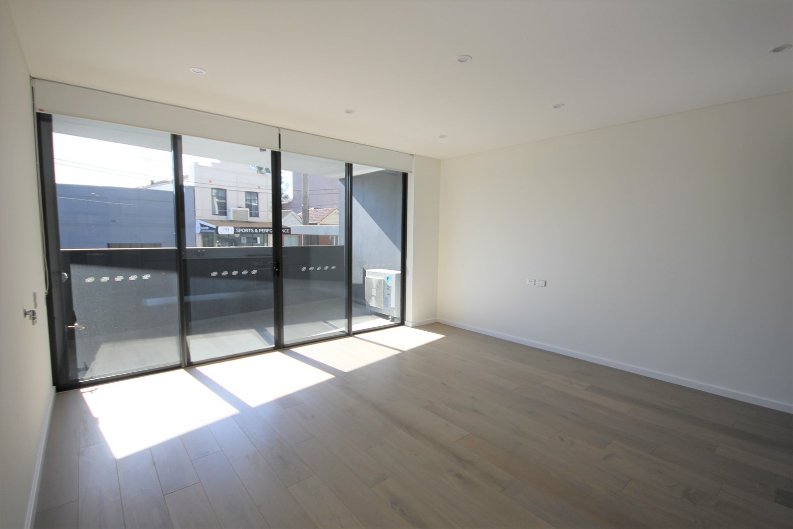 1/260-264 Wardell Road MARRICKVILLE 5