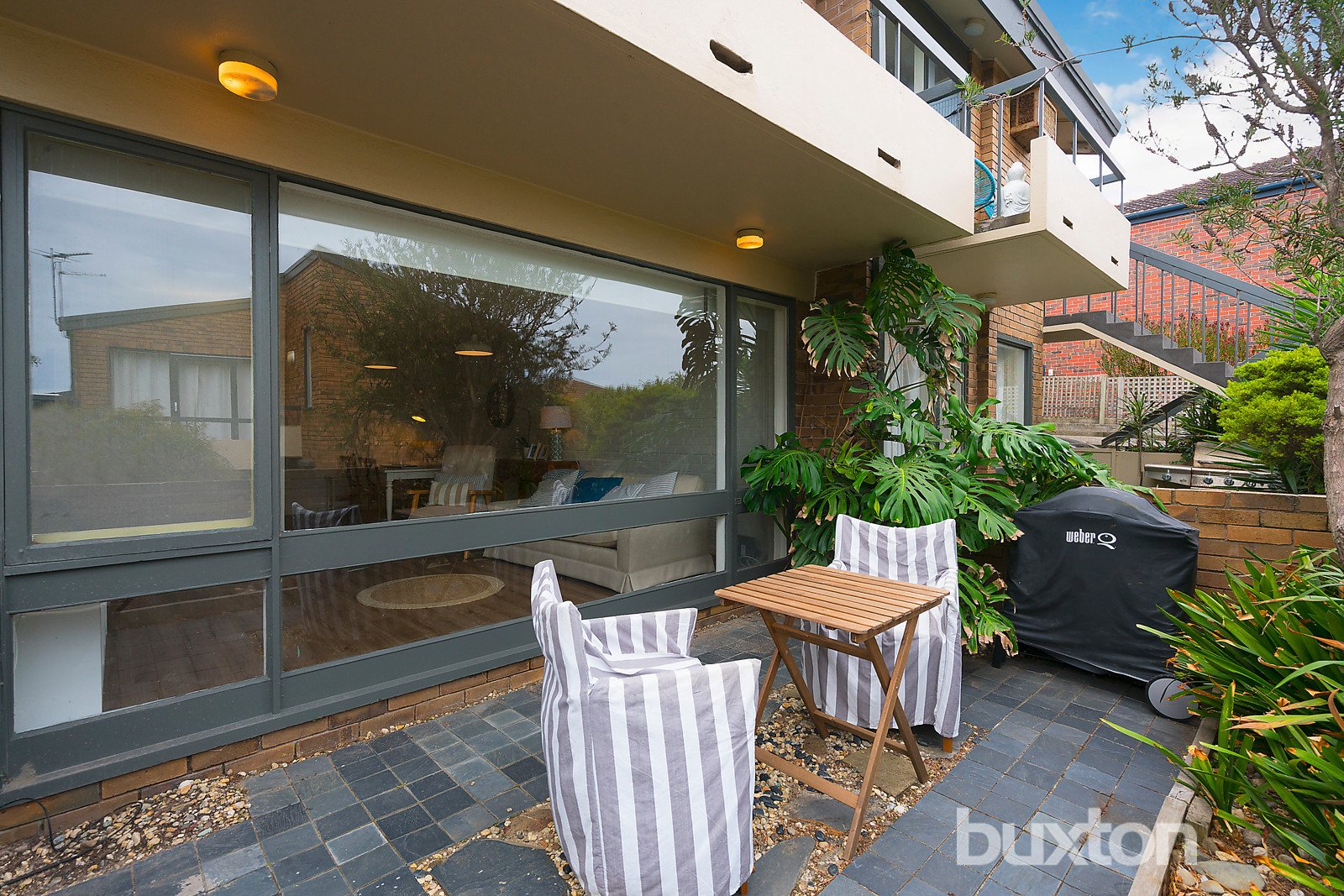 Gallery: 12/60 Beach Road