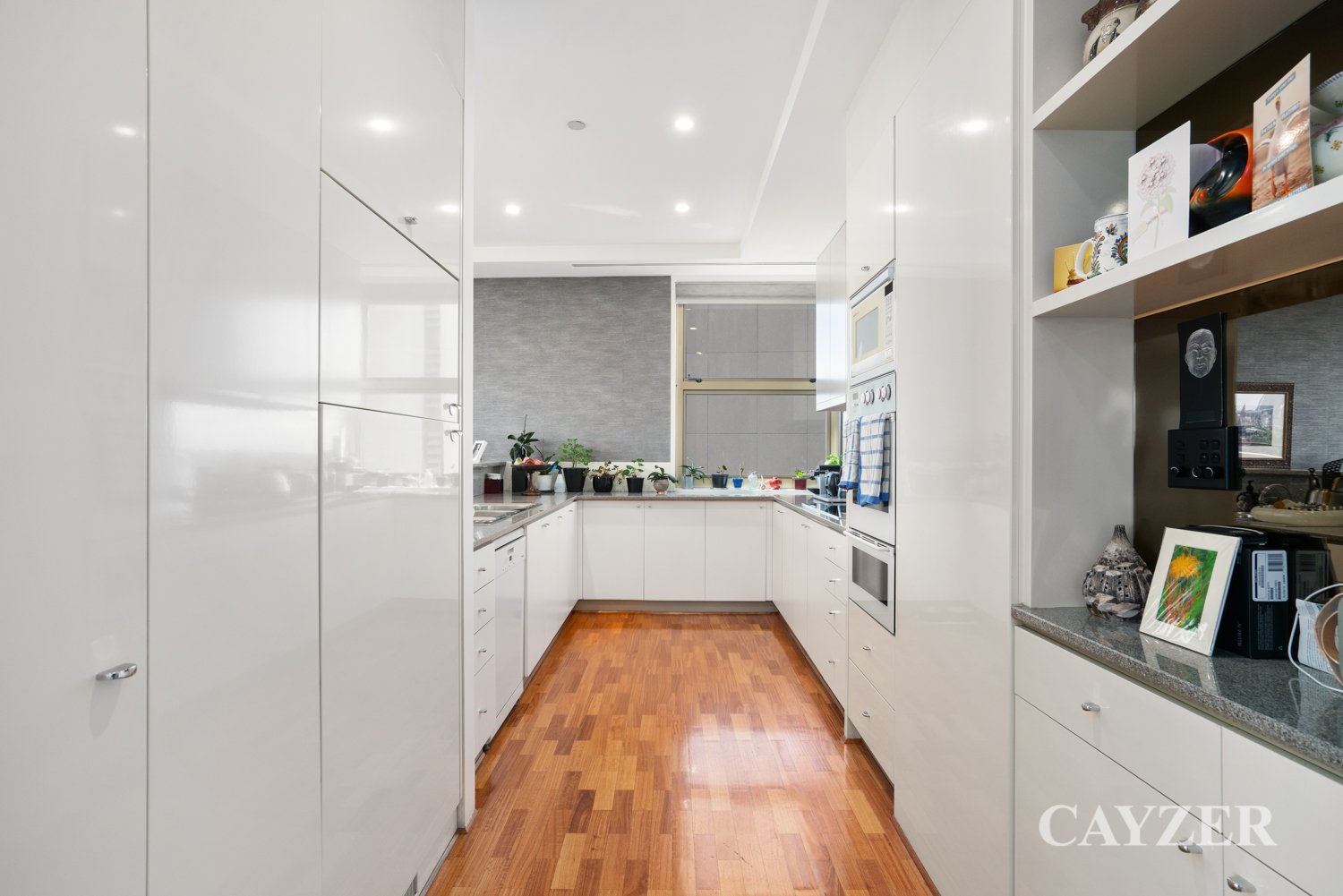 Gallery: 126/1 Albert Road