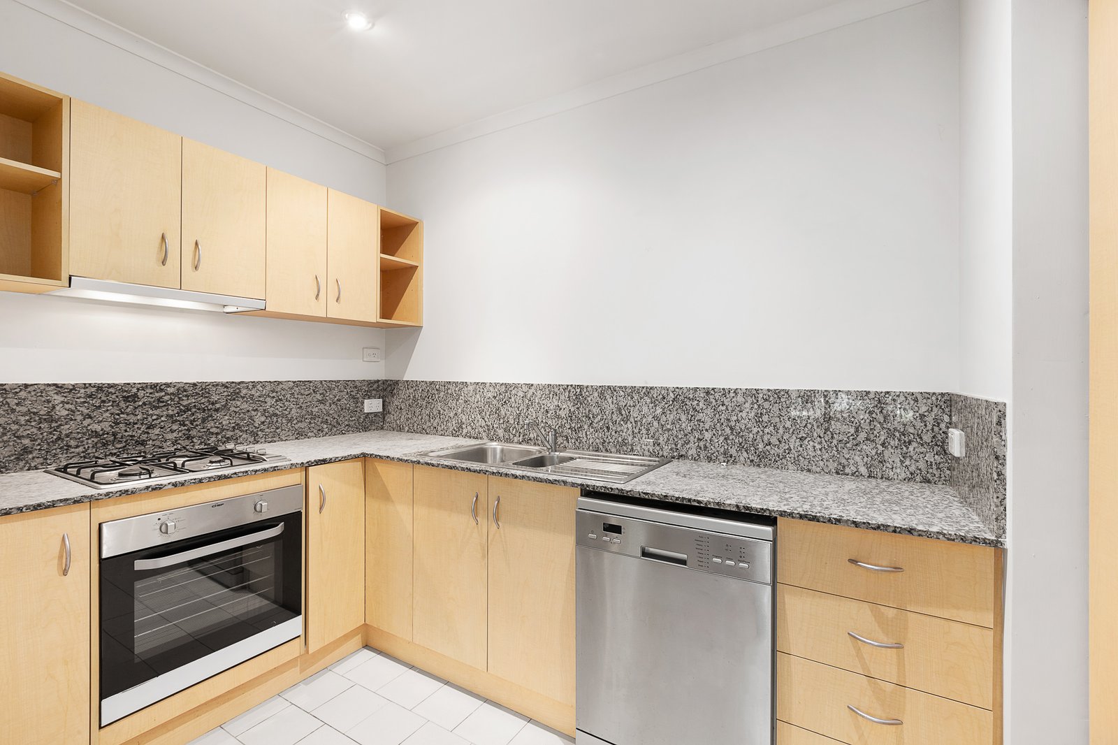 Gallery: 12/62 Wellington Street