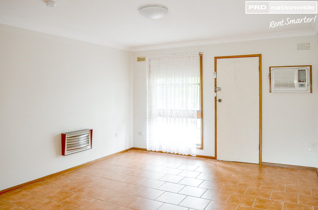 1/263 Bourke Street TOLLAND 5