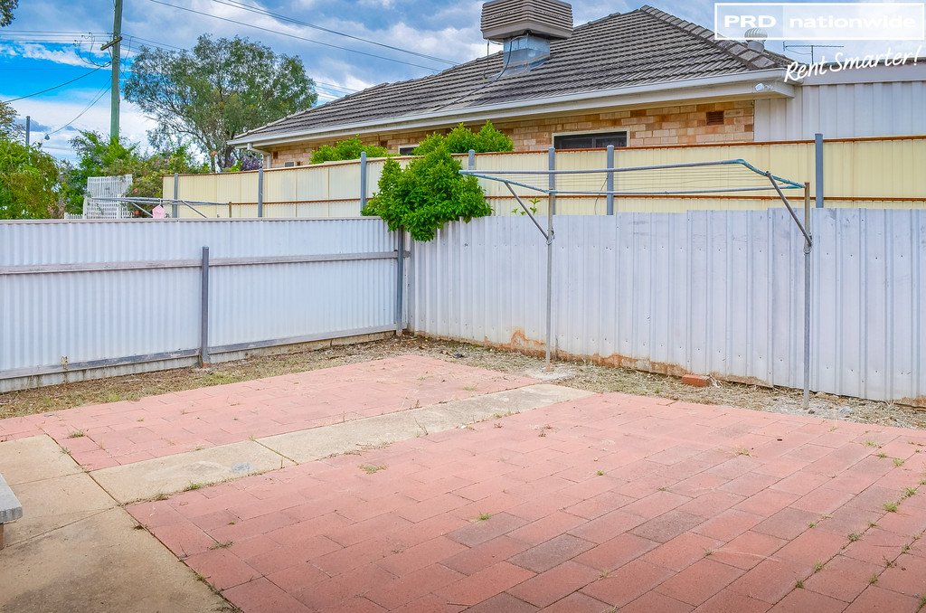 1/263 Bourke Street TOLLAND 7