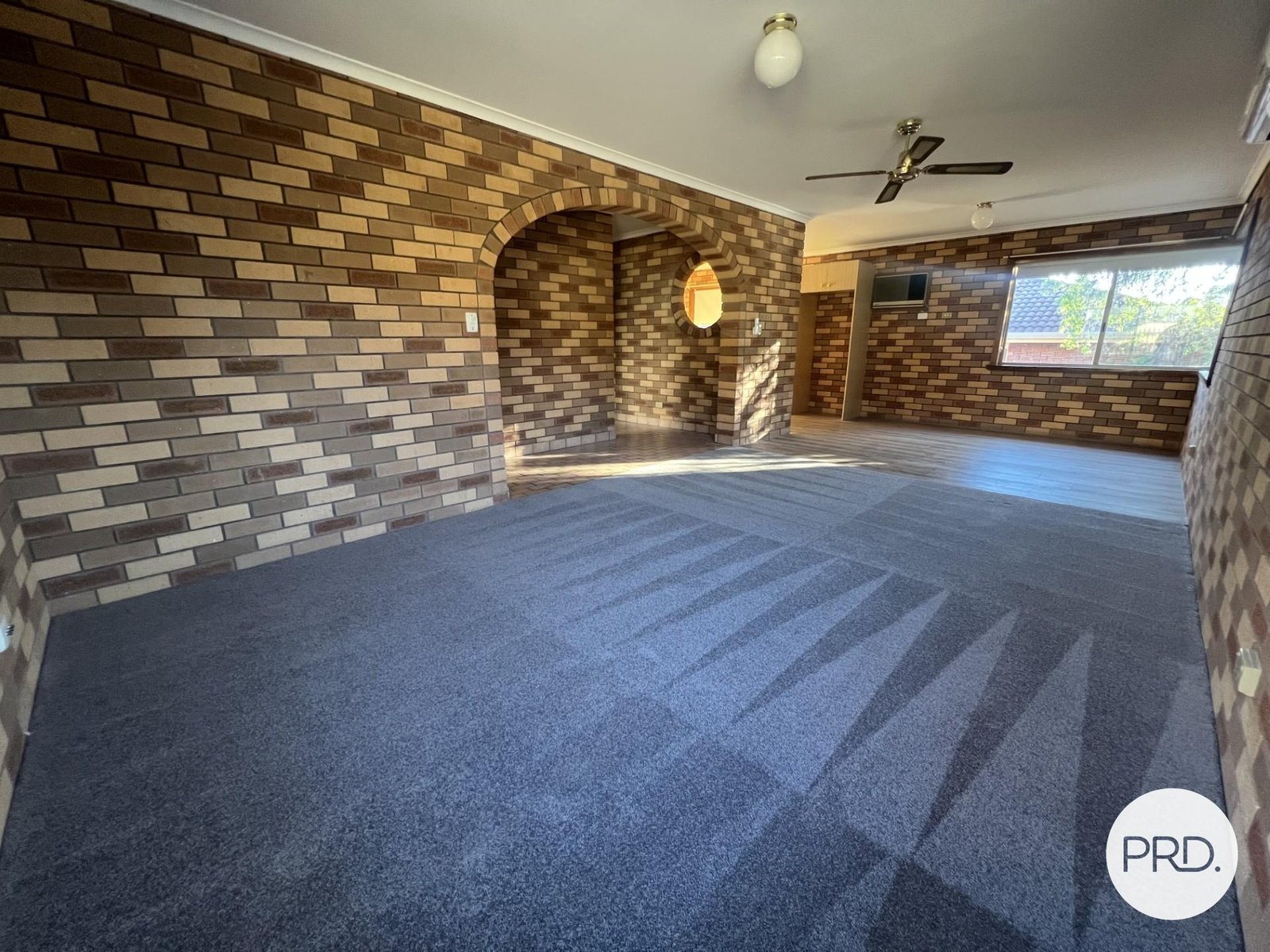 1/265 Mount Street EAST ALBURY 3