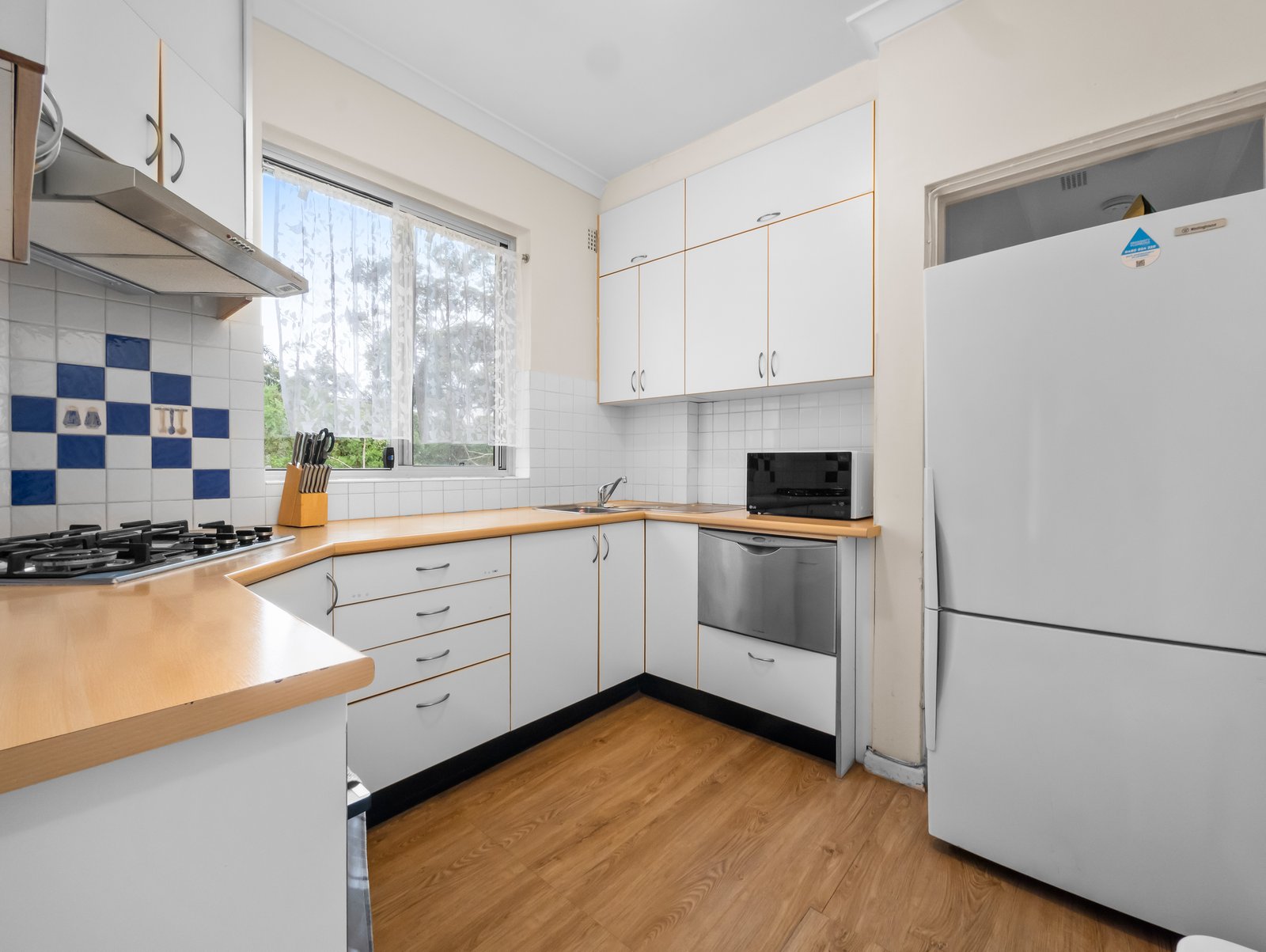 12/65 Penkivil Street BONDI 3
