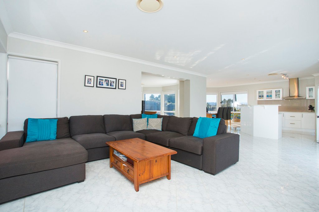 1269 GRESFORD RD  VACY 6