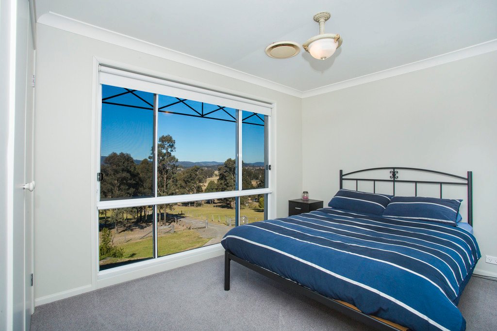 1269 GRESFORD RD  VACY 17