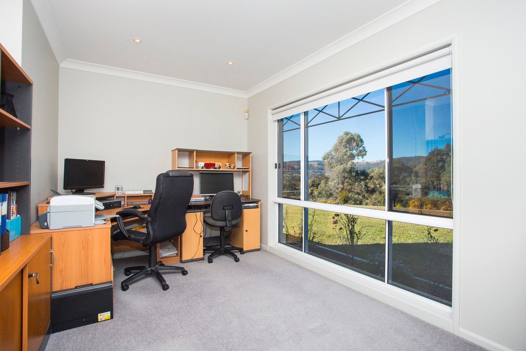 1269 GRESFORD RD  VACY 19