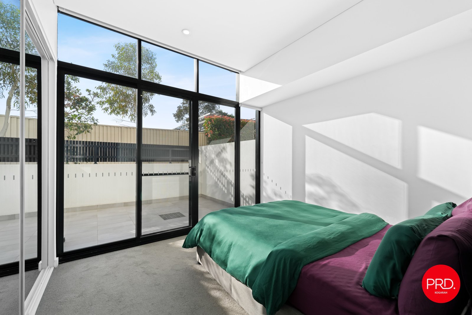 126/93 Regent Street KOGARAH 5