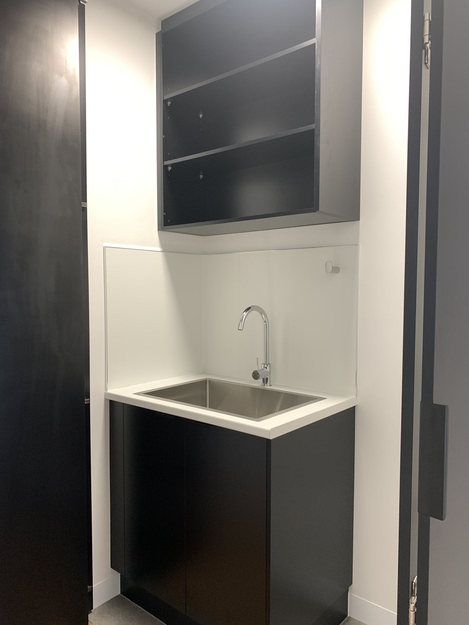 126A Capper Street TUMUT 9