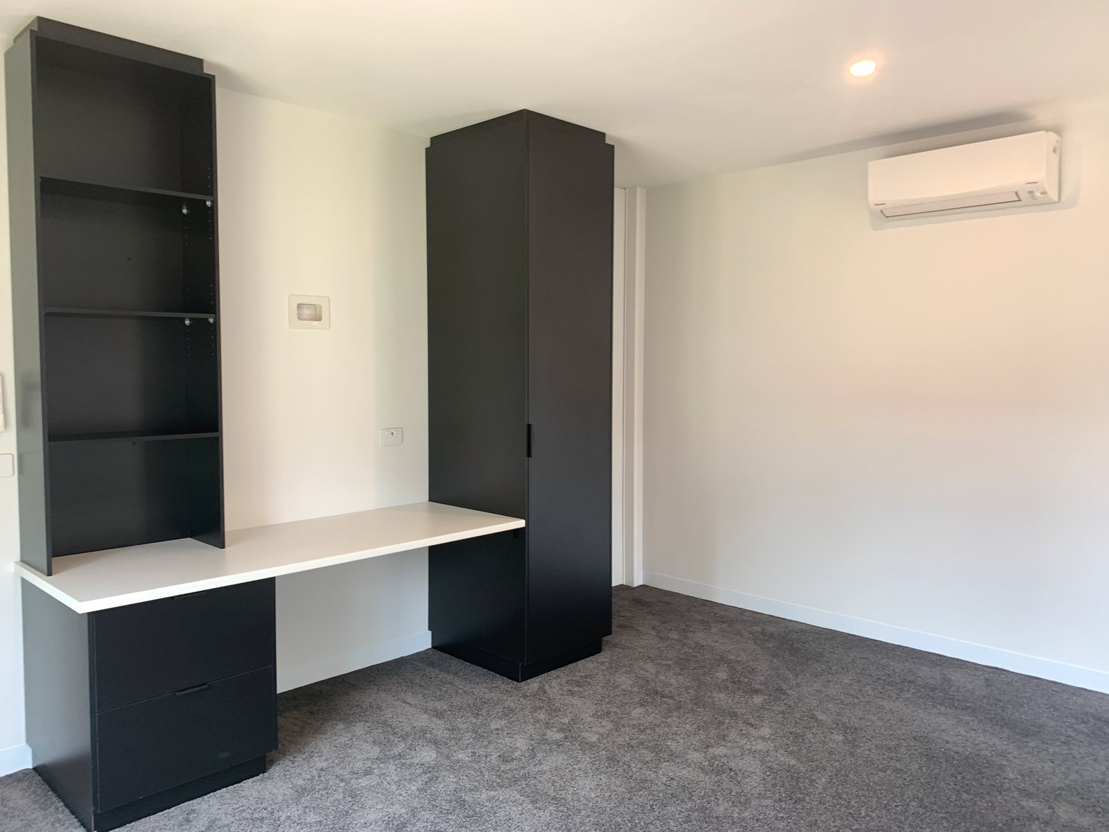 126A Capper Street TUMUT 5