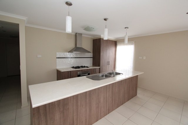 127 Alfredton Drive ALFREDTON 2