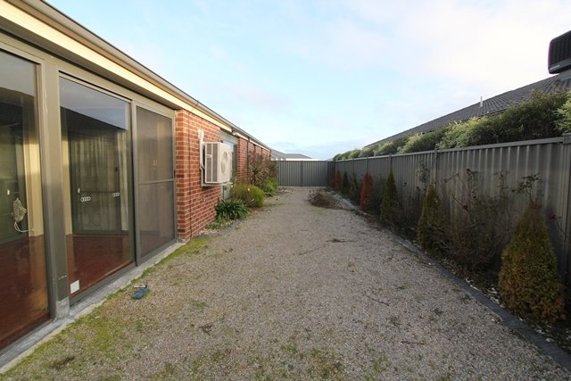 127 Alfredton Drive ALFREDTON 9