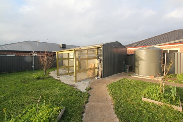 127 Alfredton Drive ALFREDTON 18