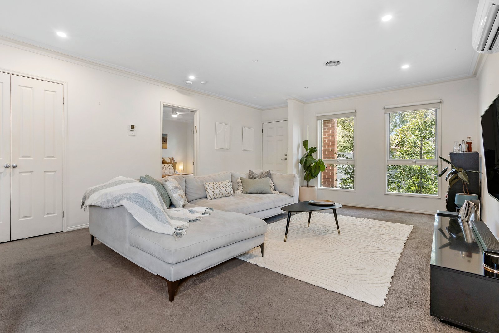 Real Estate and Property in 1/27 Bent Street, Caulfield South, VIC