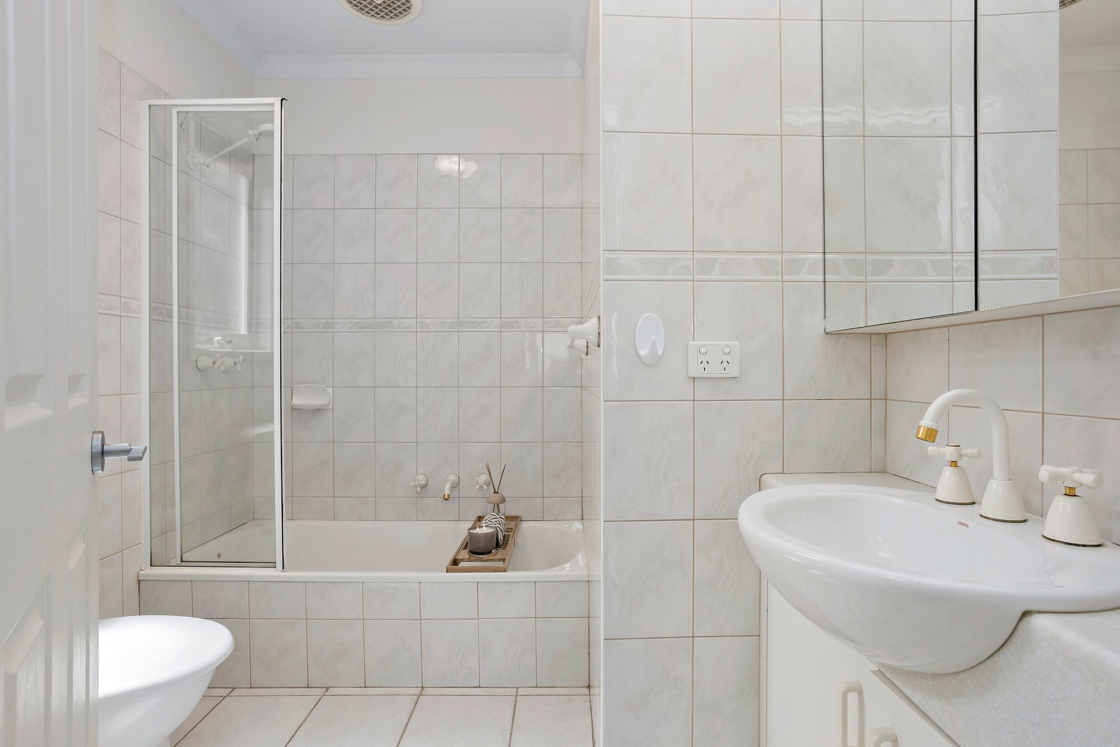 Real Estate and Property in 1/27 Bent Street, Caulfield South, VIC