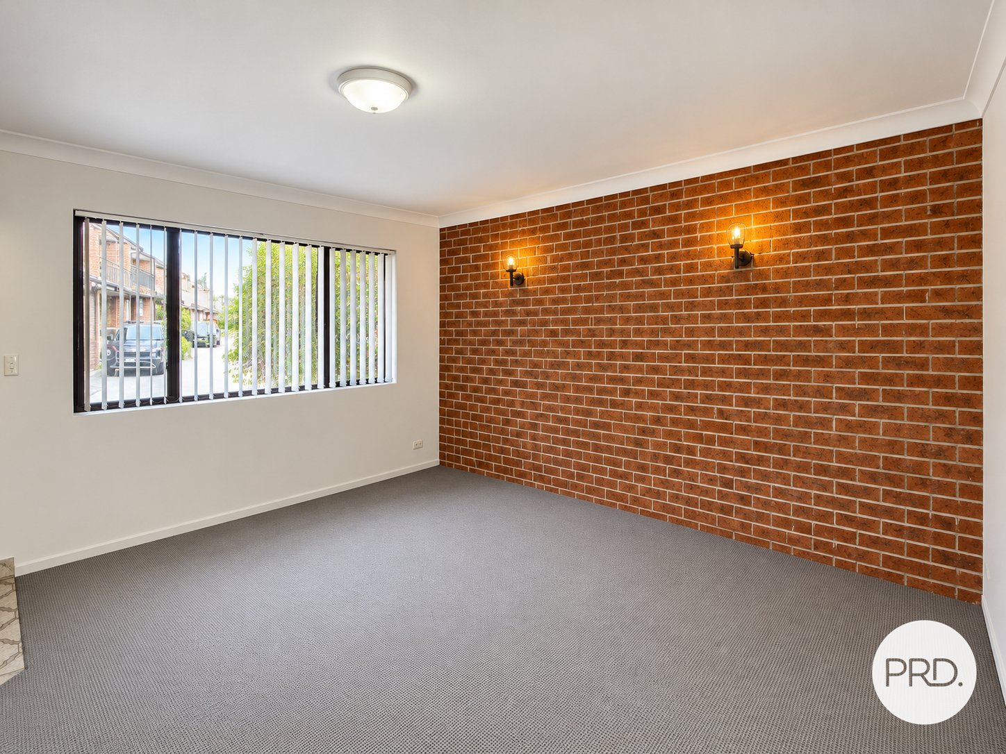 12/7 Boundary Road LIVERPOOL 2