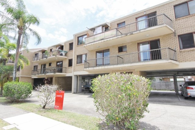 12/7 Bradford Street LABRADOR 1