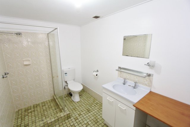 12/7 Bradford Street LABRADOR 8