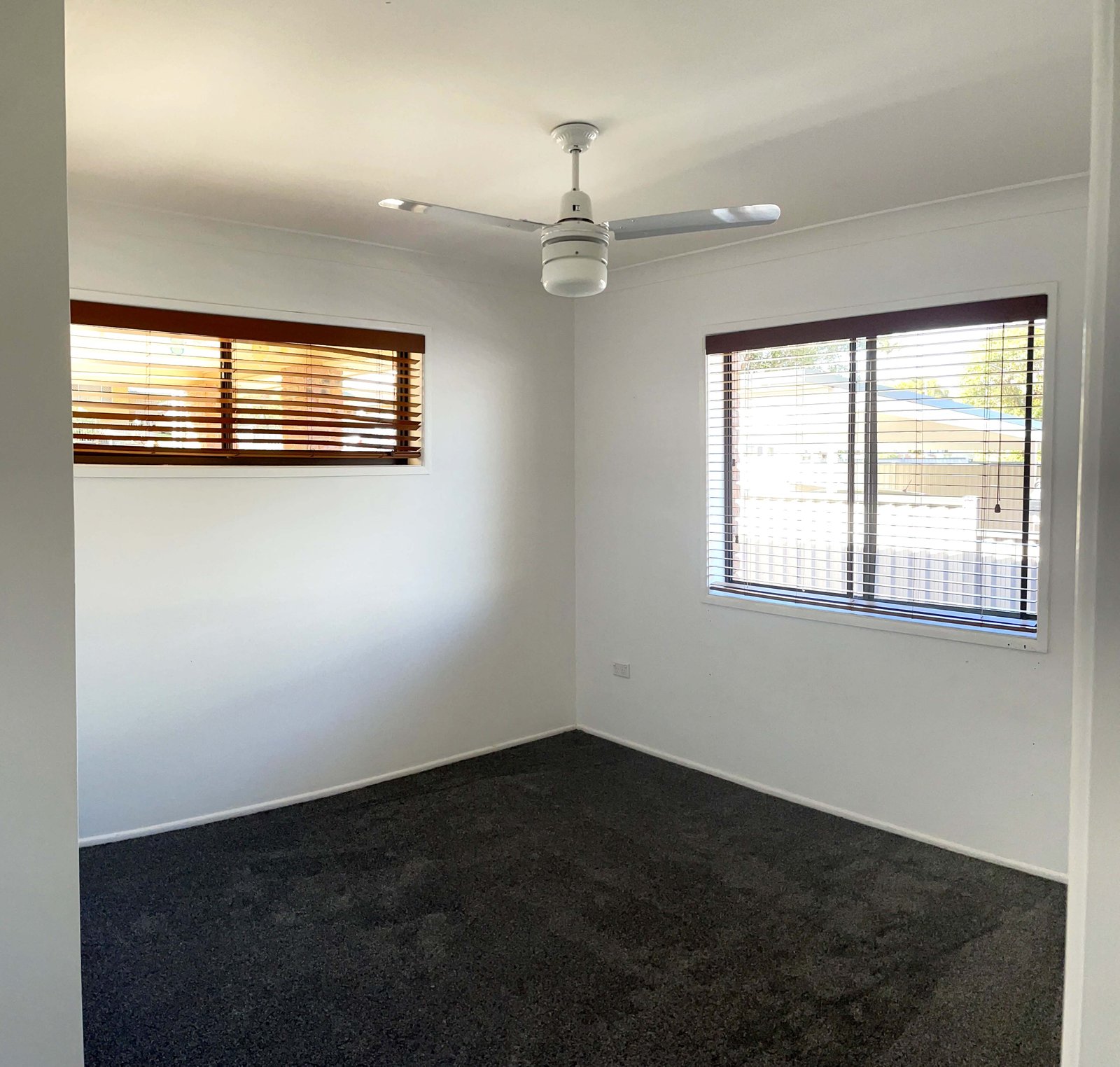 127 CANE Street REDLAND BAY 6