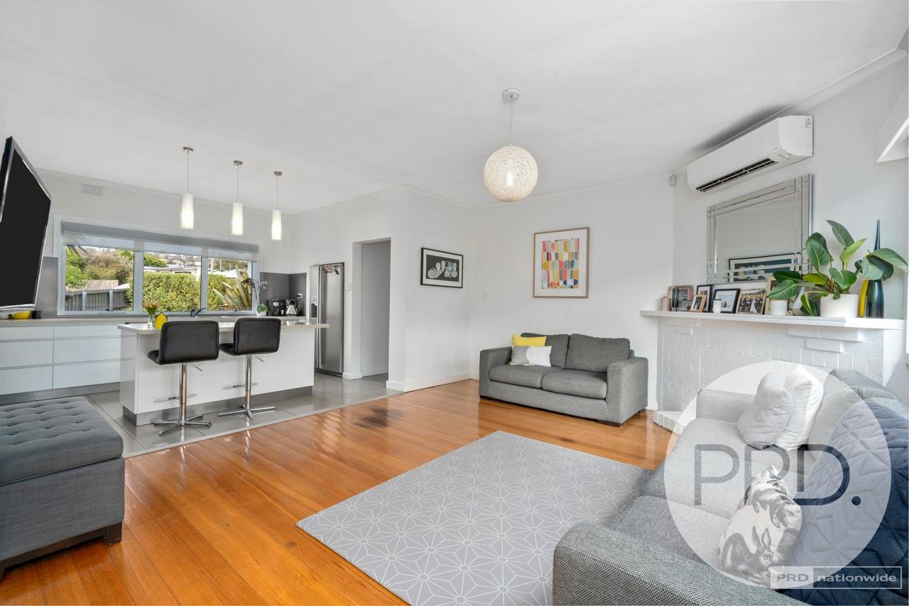 127 East Derwent Highway LINDISFARNE 2