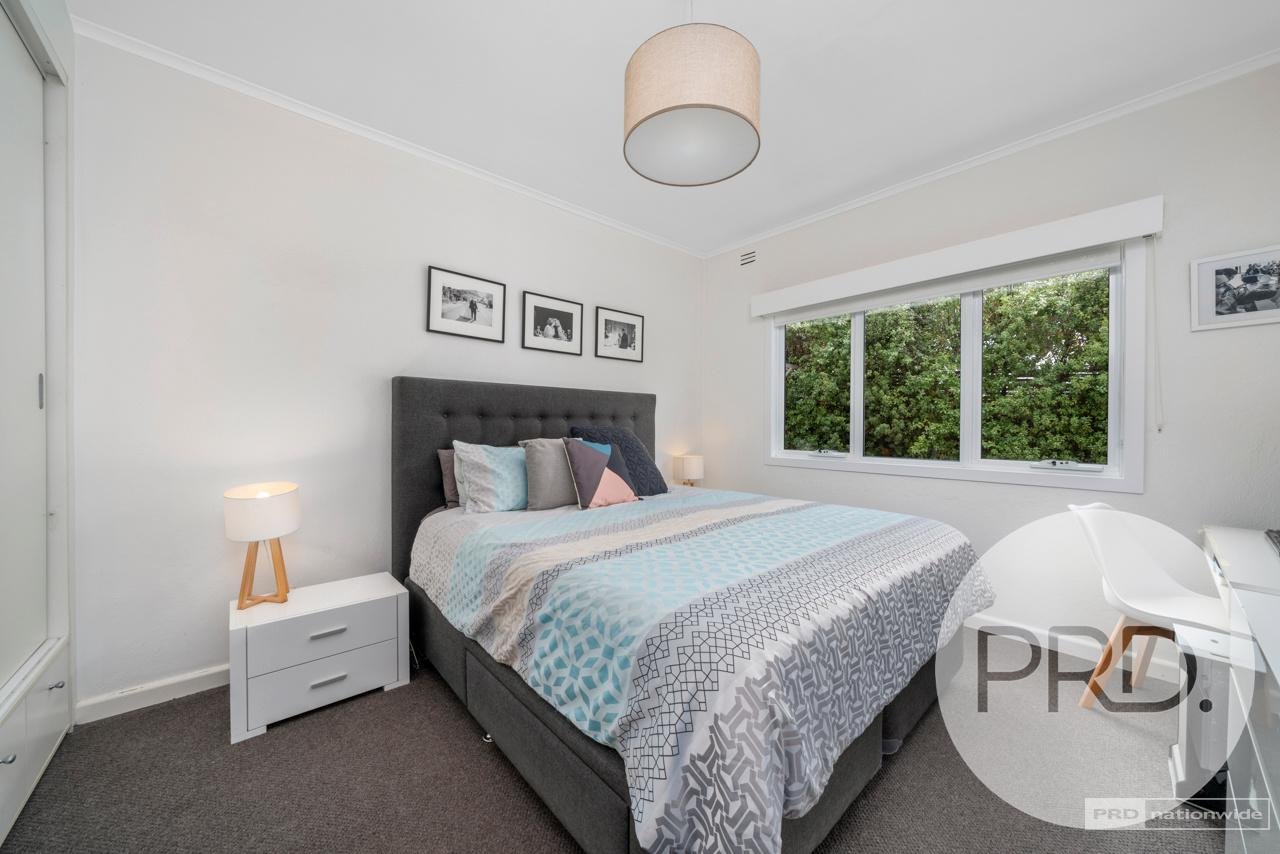 127 East Derwent Highway LINDISFARNE 8