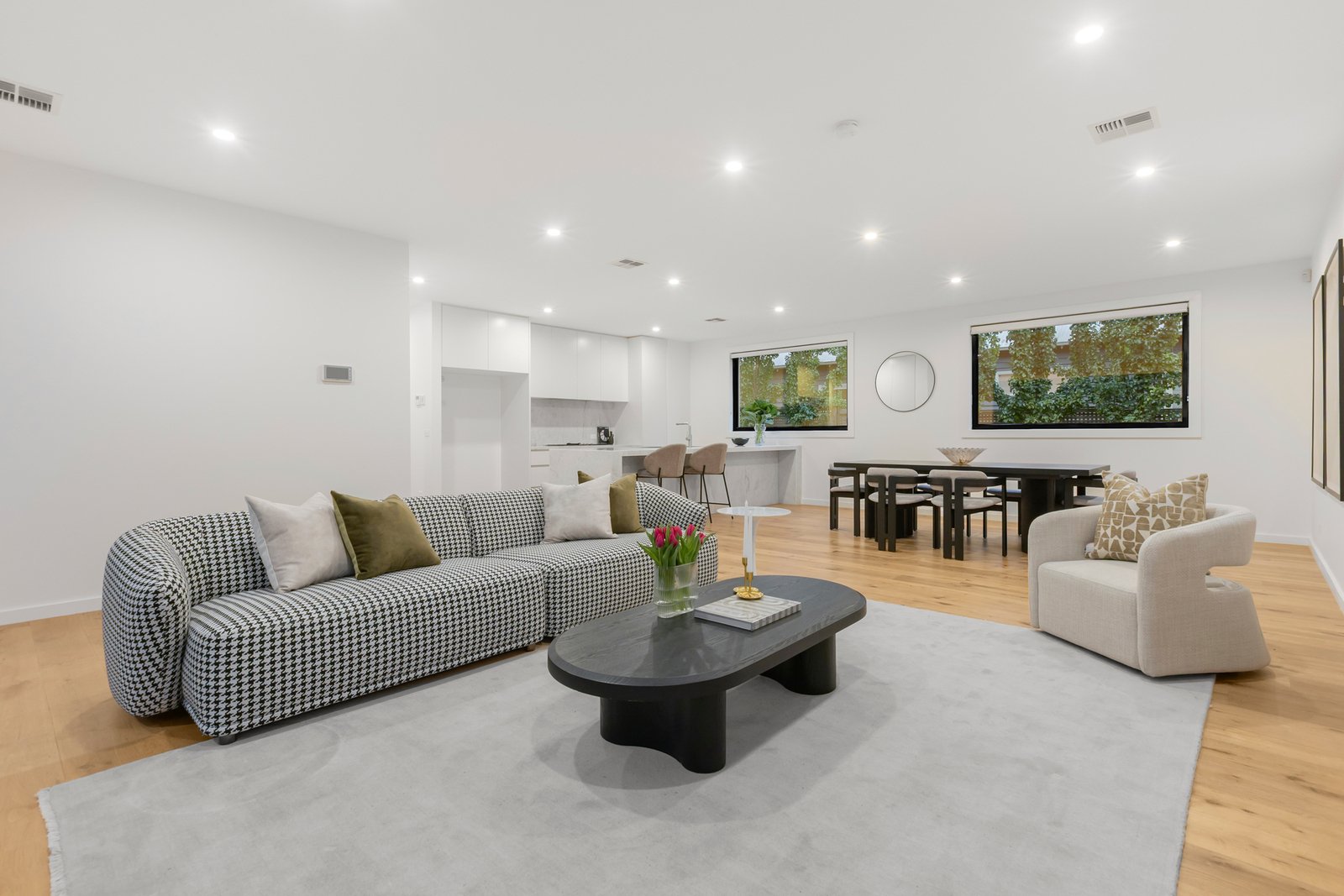 1/27 Faversham Road, Canterbury, 3126