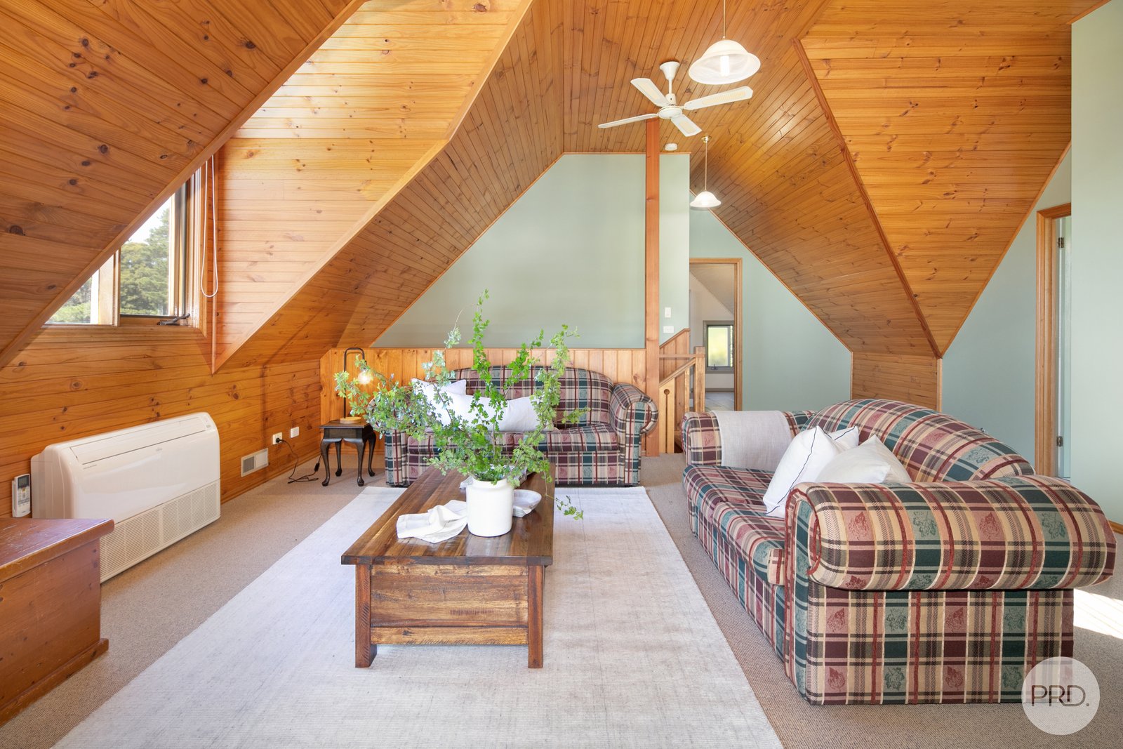 127 Gracefield Road BROWN HILL 16