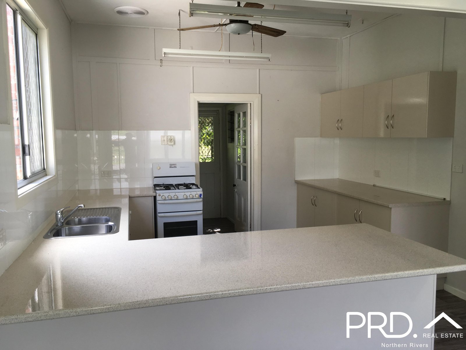 127 Hare Street CASINO 6