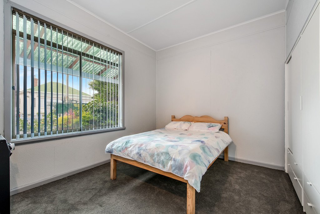 127 Hopkins Street MOONAH 14