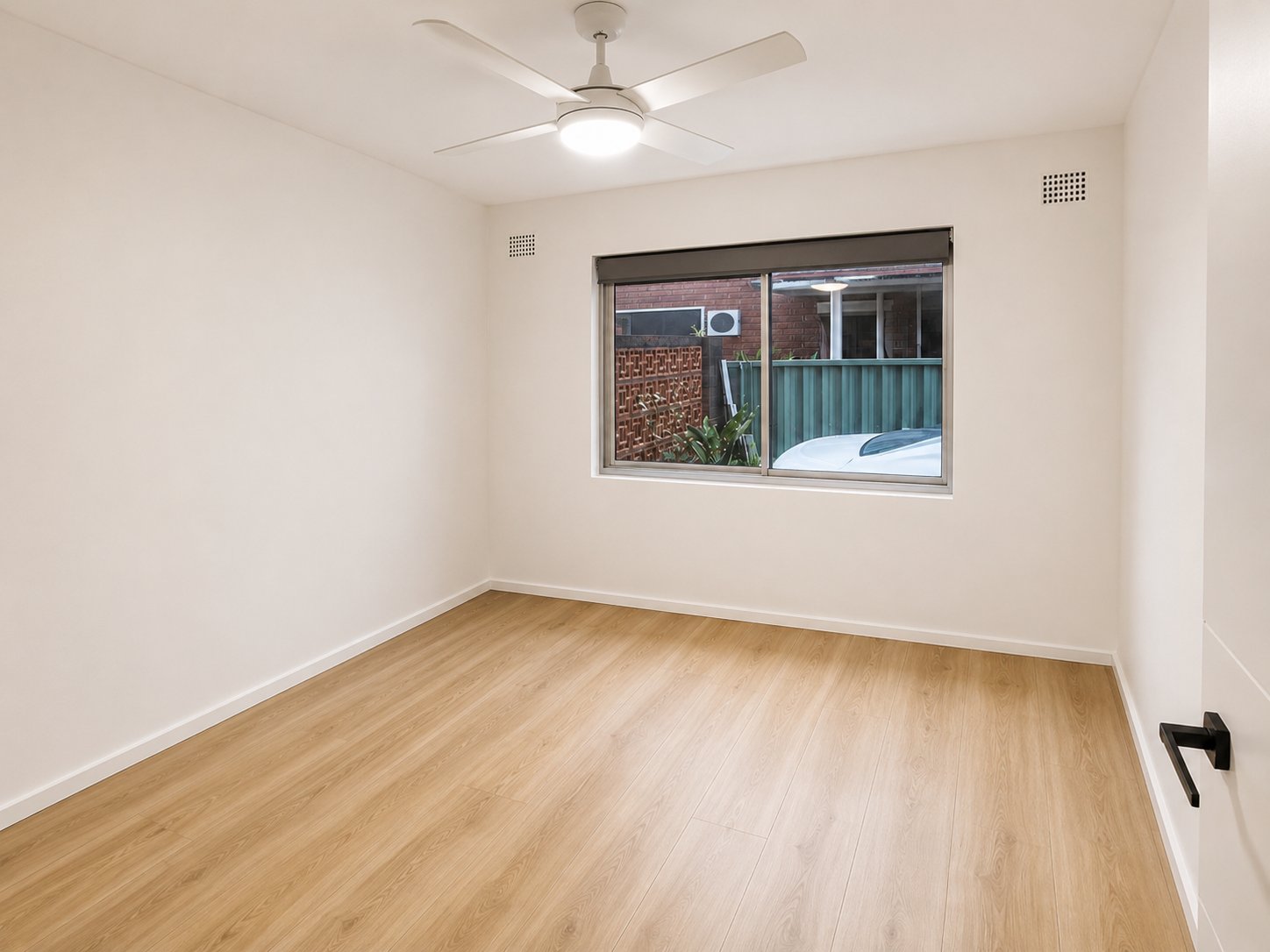 1/27 Jauncey Place HILLSDALE 7