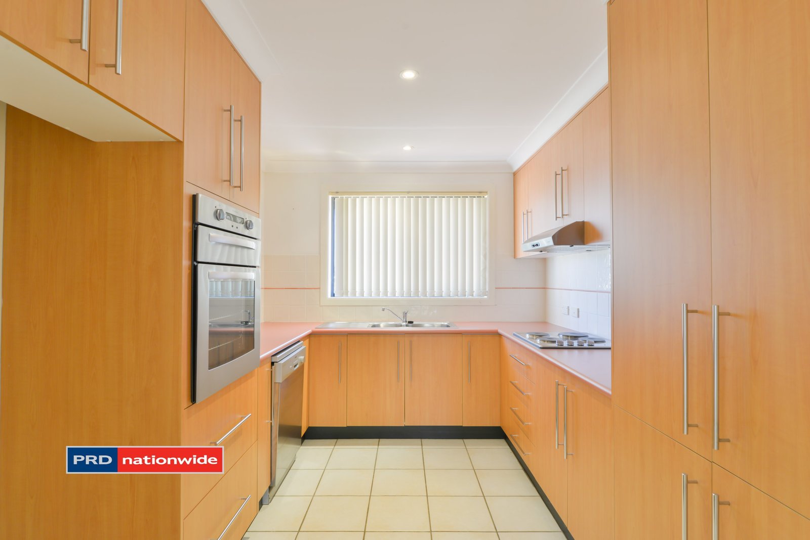1/27 Karwin Street TAMWORTH 4