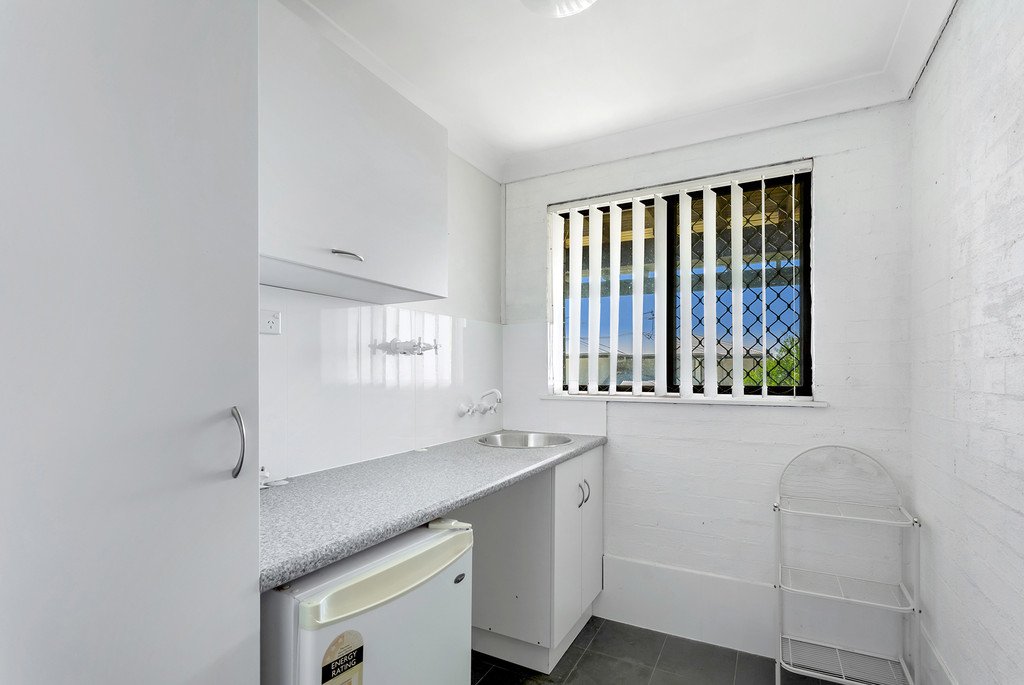 1/27 Leonard Avenue SHOAL BAY 11