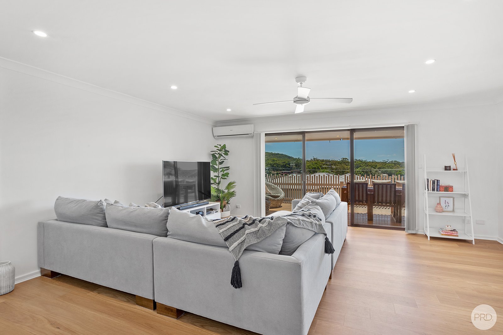 1/27 Leonard Avenue SHOAL BAY 6