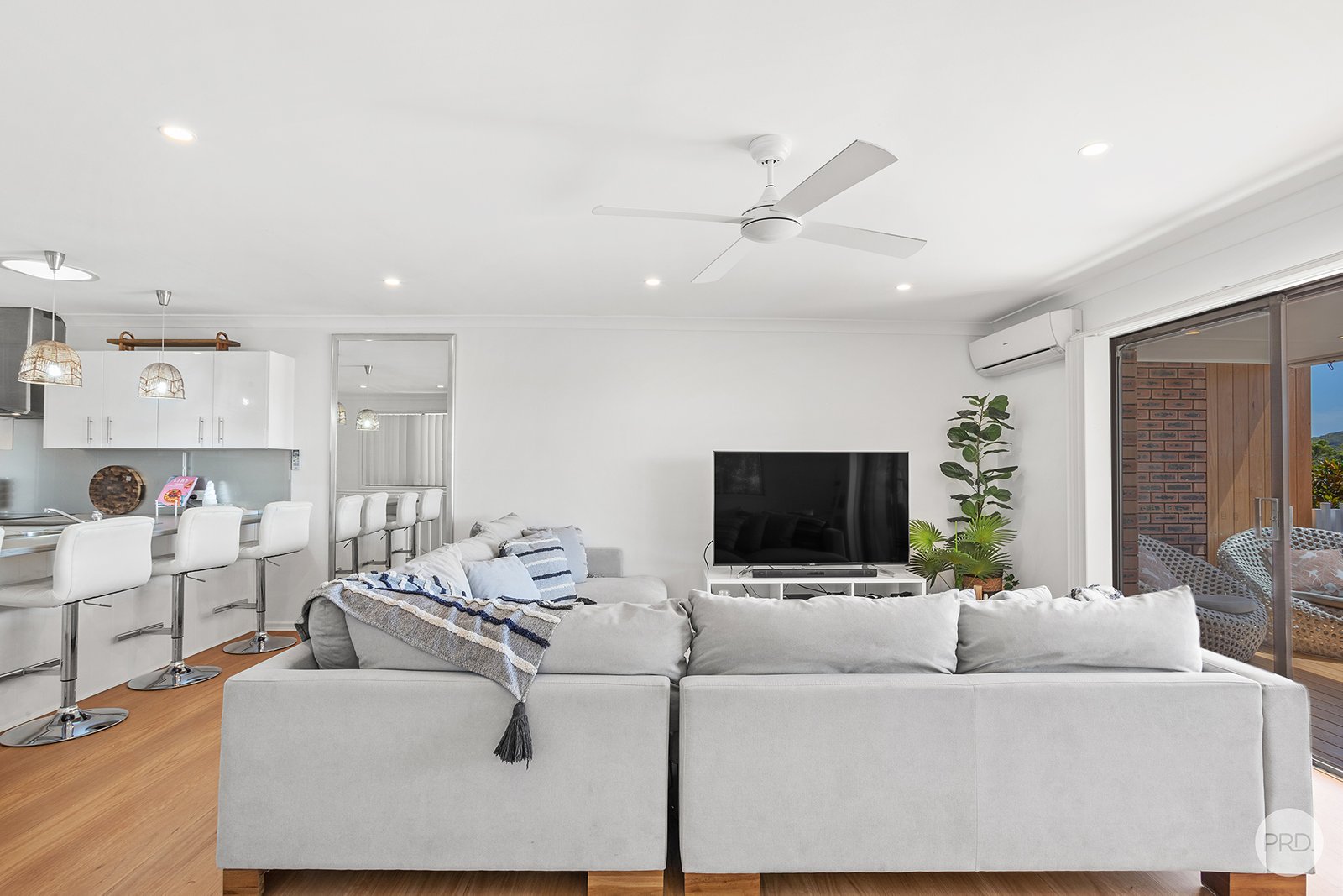 1/27 Leonard Avenue SHOAL BAY 7